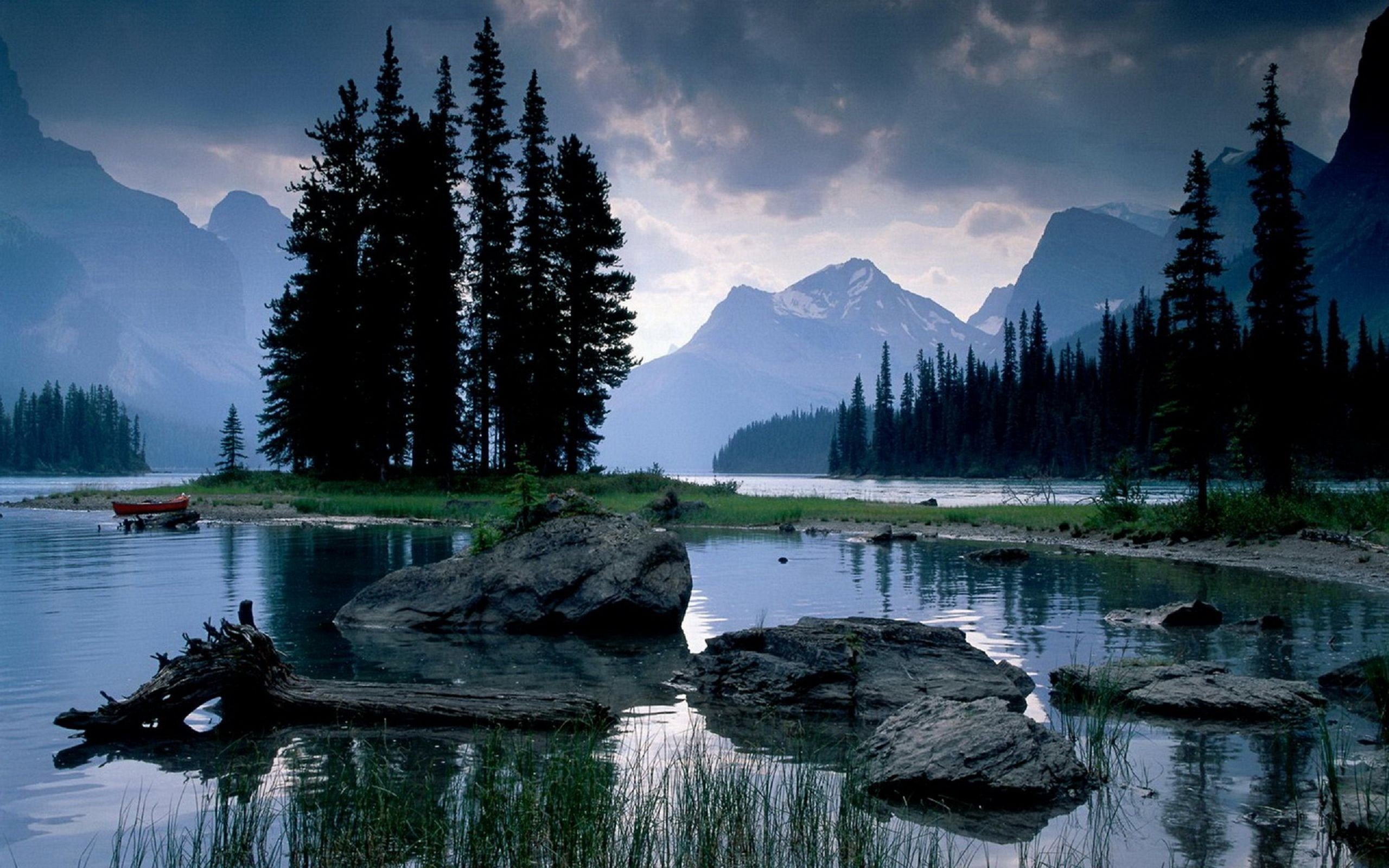 Красивые картинки про. Парк Джаспер Канада. Шварцвальд озеро. Озеро спирит Лейк. Пейзаж.