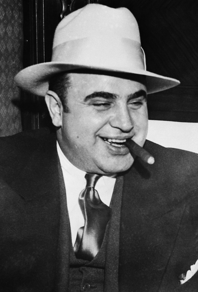 El Capone певец