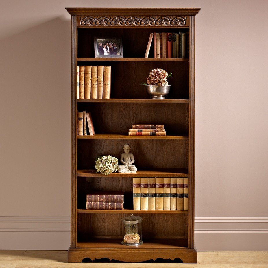 Bookcase — книжный шкаф