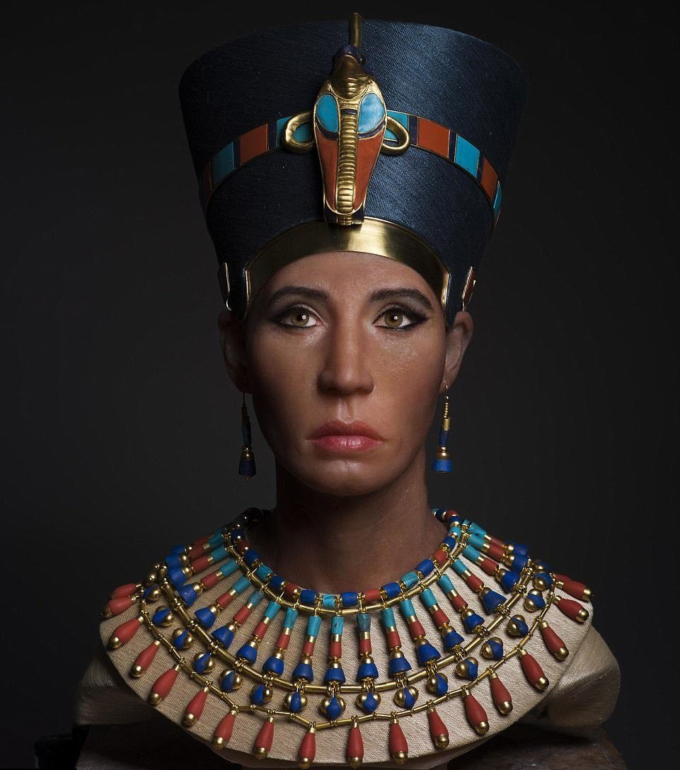 Иман Нефертити