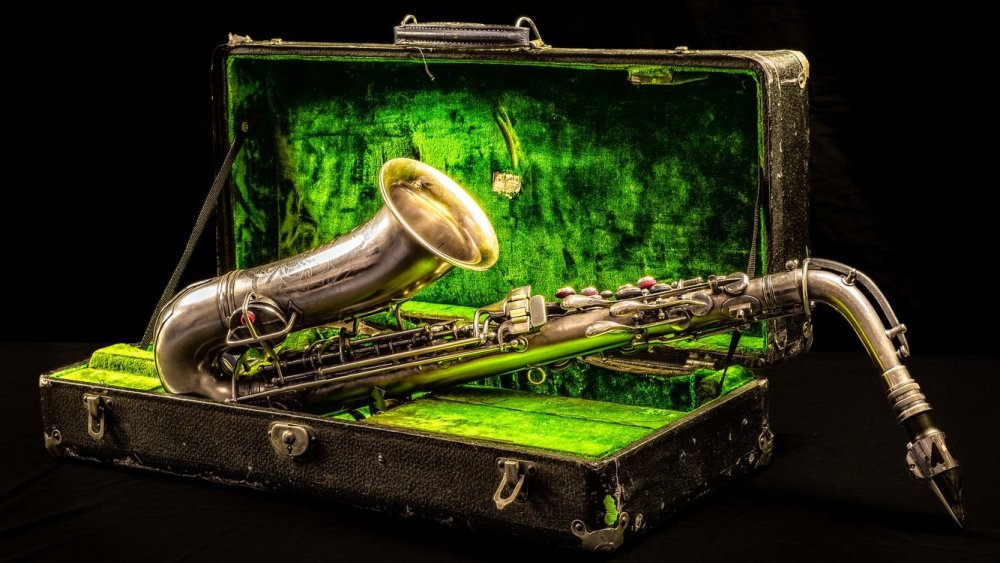 Саксофон музыкальный инструмент музыкальные инструменты