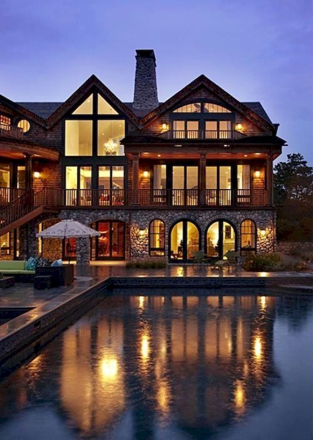 Красивый дом