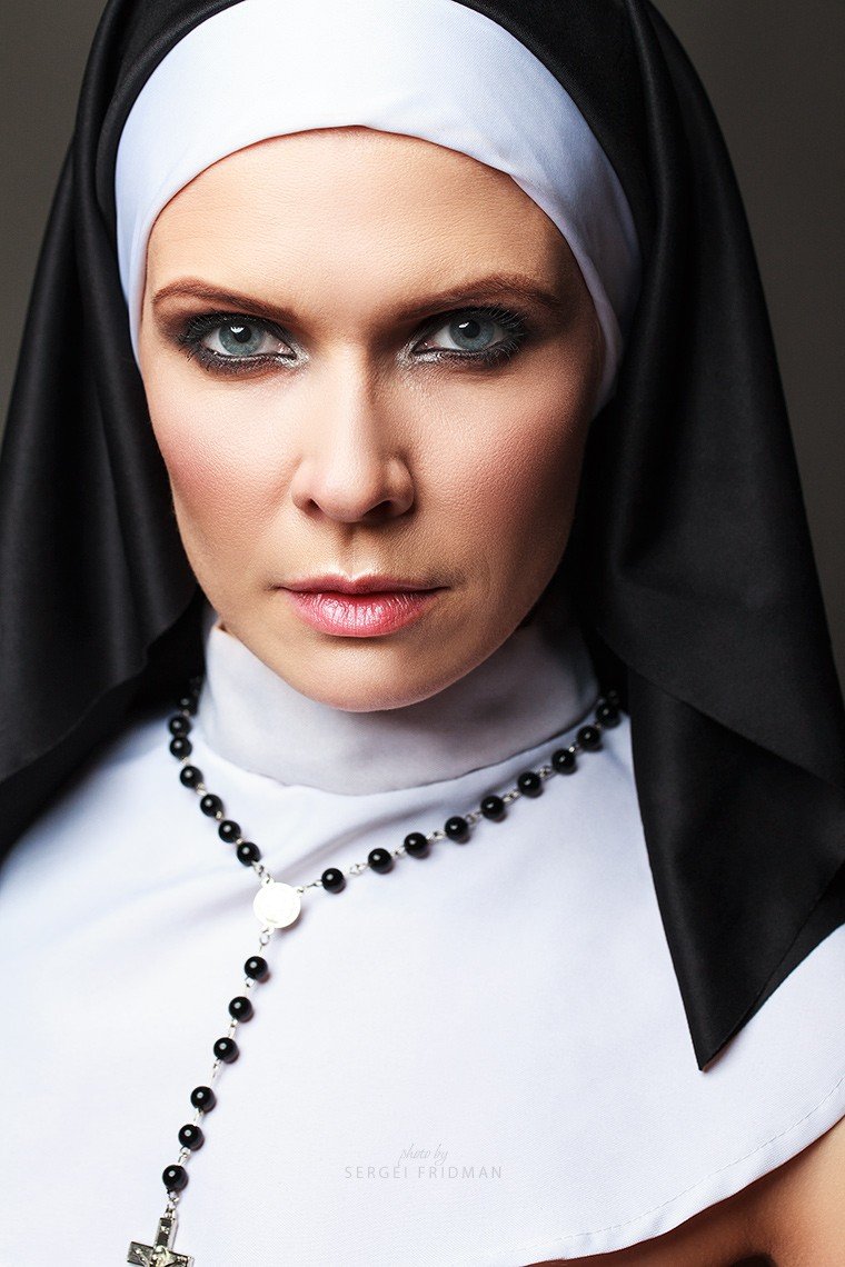 Marc Lagrange монахиня