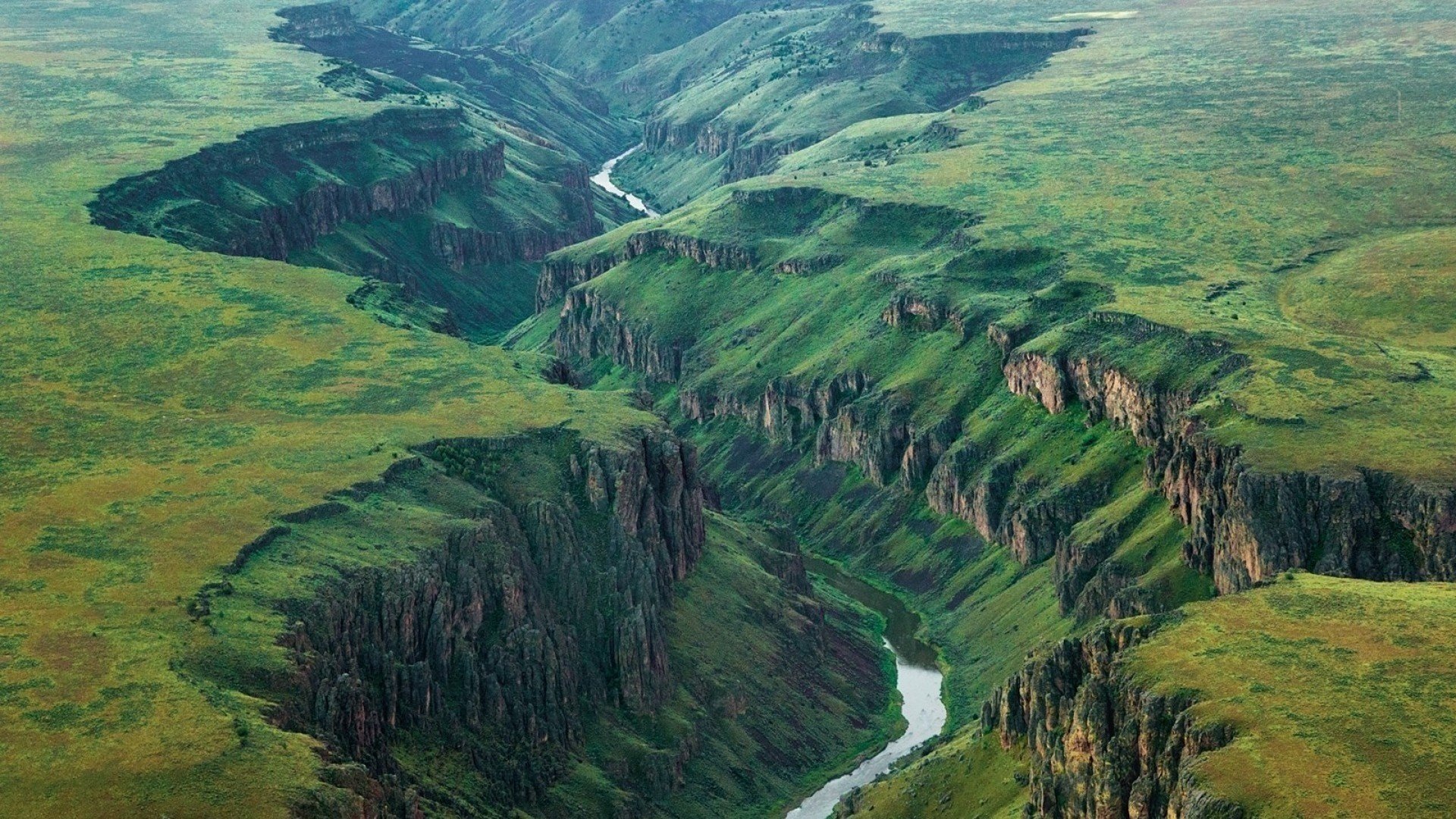 Рельеф природы южной америки. Штат Айдахо природа. Эльгинское Нагорье. Долина Тингвеллир разлом. Речная Долина каньон.