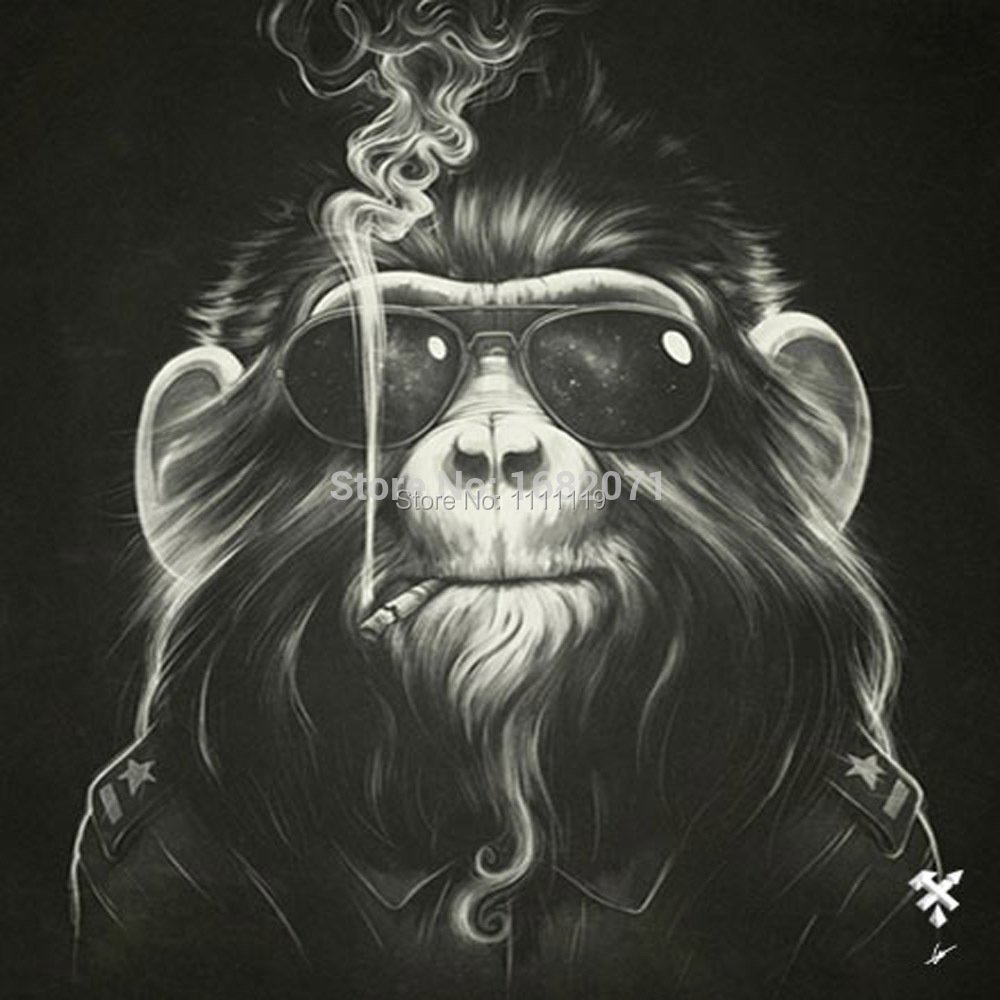 Костюм пьющего шимпанзе
