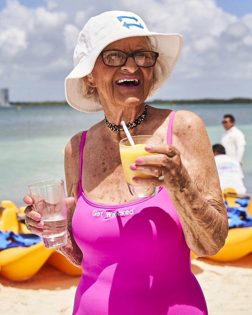Бадди Винкл 92 летняя бабушка в молодости