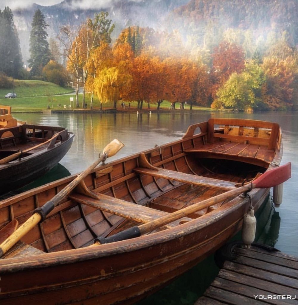 Красивые деревянные лодки