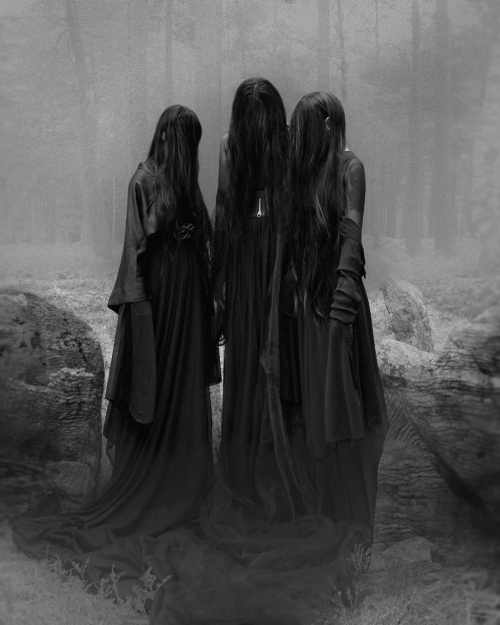 Ведьмы подружки