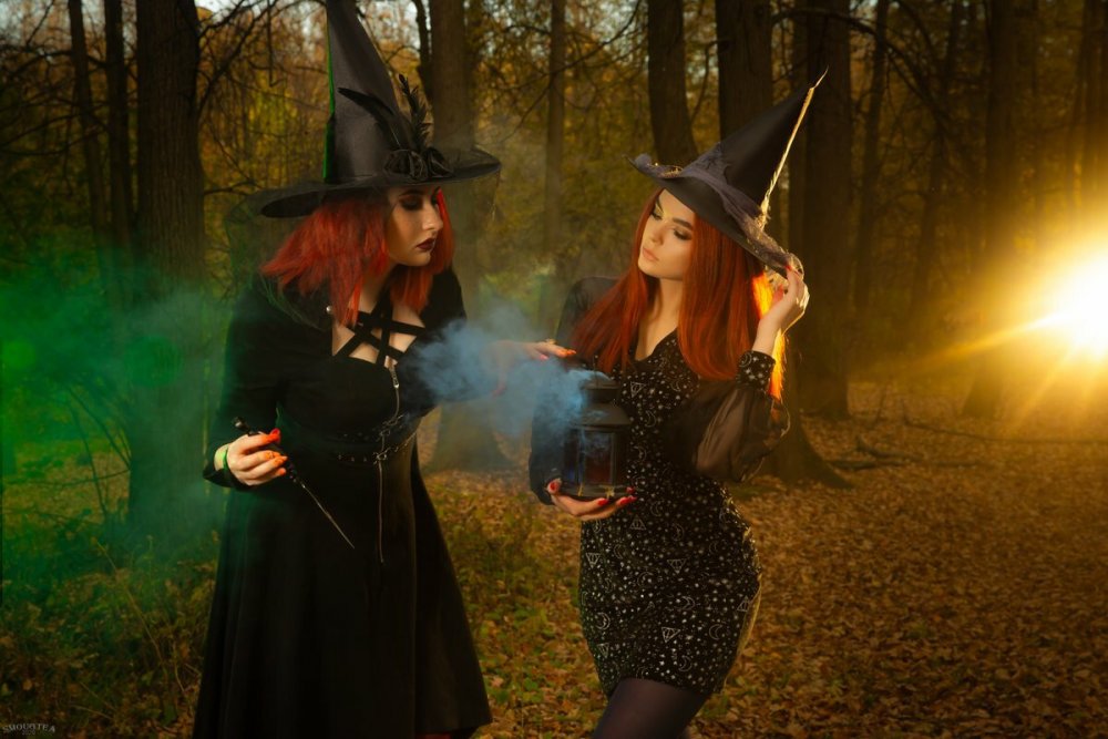 Подружка для ведьмочки