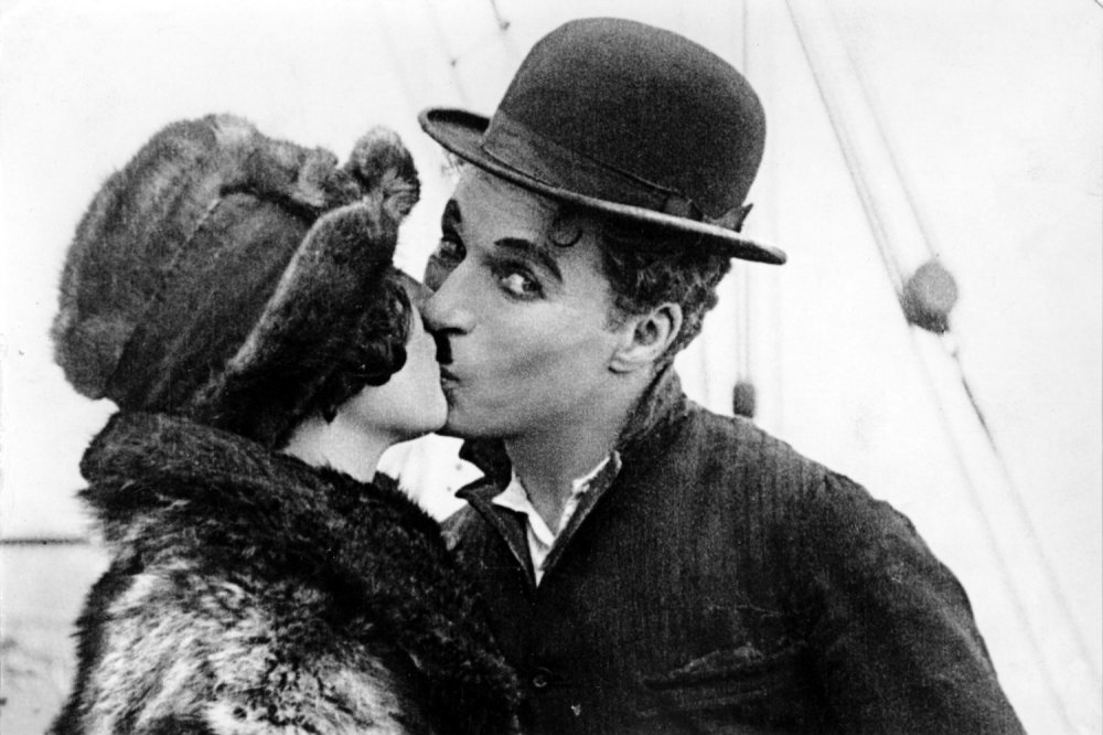 Чарли Чаплин образ бродяги