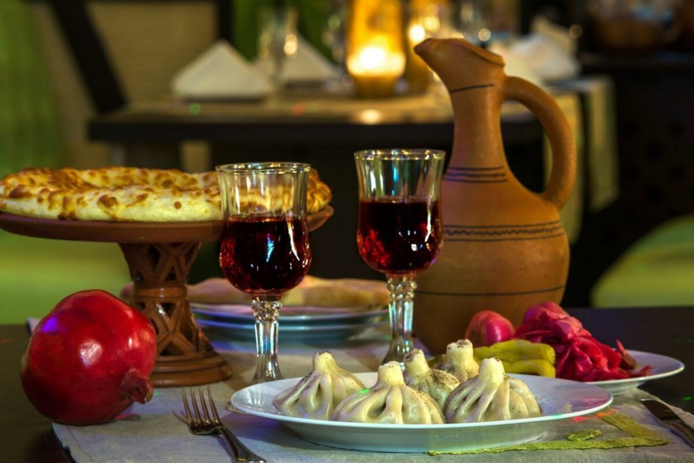 Грузия вино хинкали хачапури