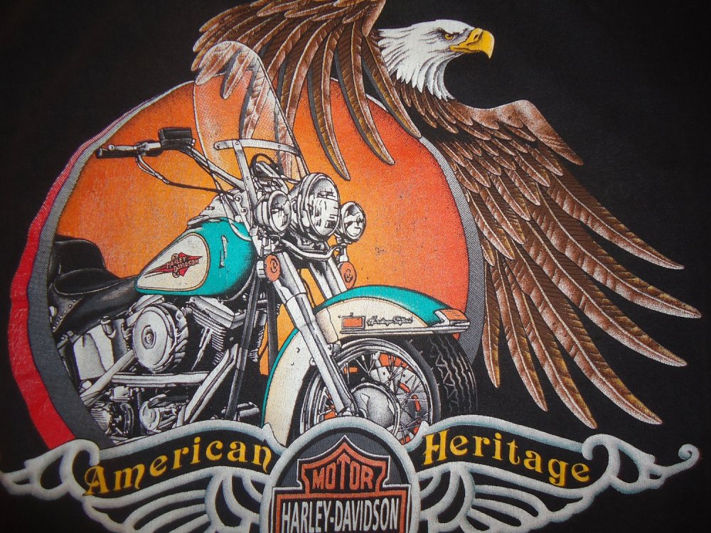 Харлей Дэвидсон логотип с мотоциклом