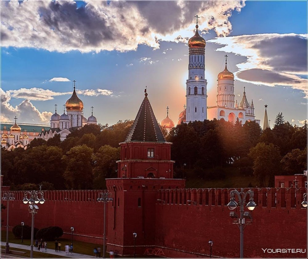 Небо Кремля