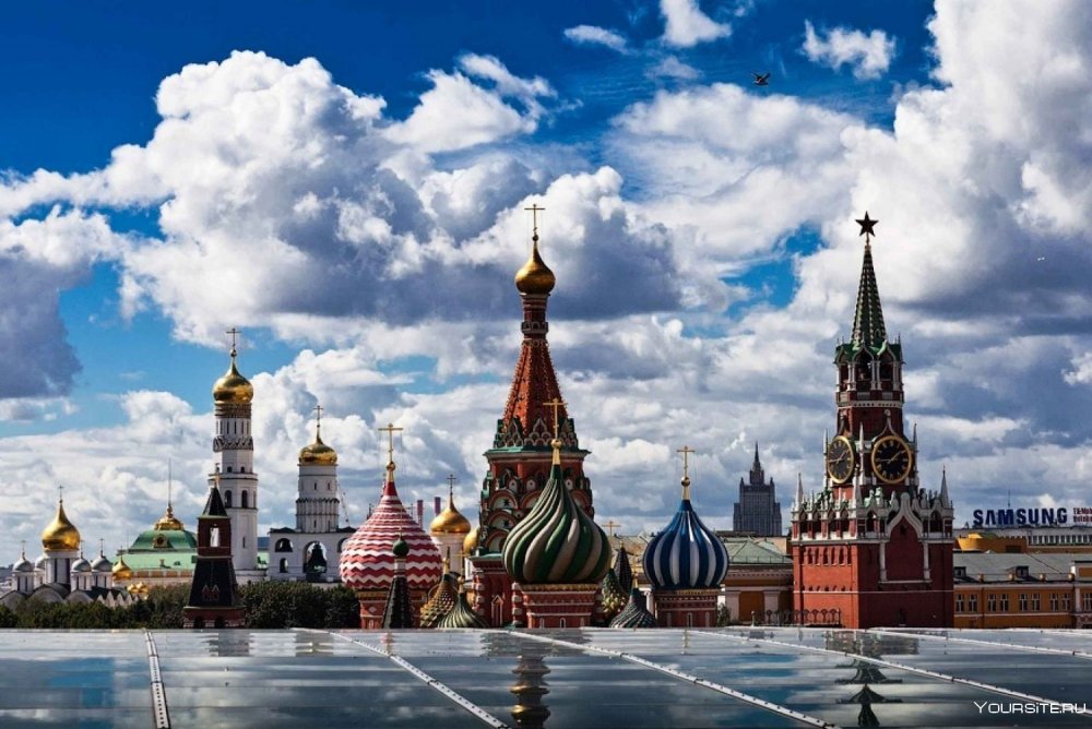 Дворец на красной площади в Москве