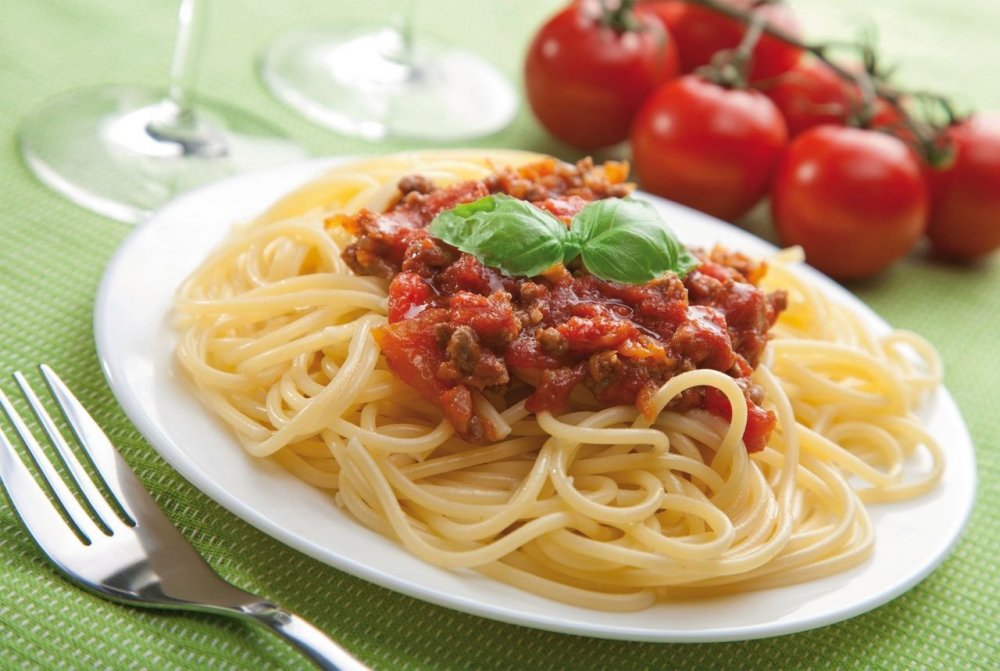 Спагетти болоньезе классический