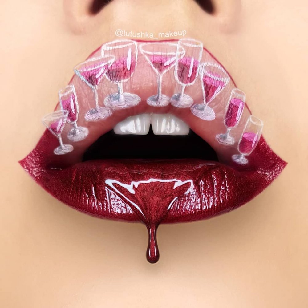 Необычные губы
