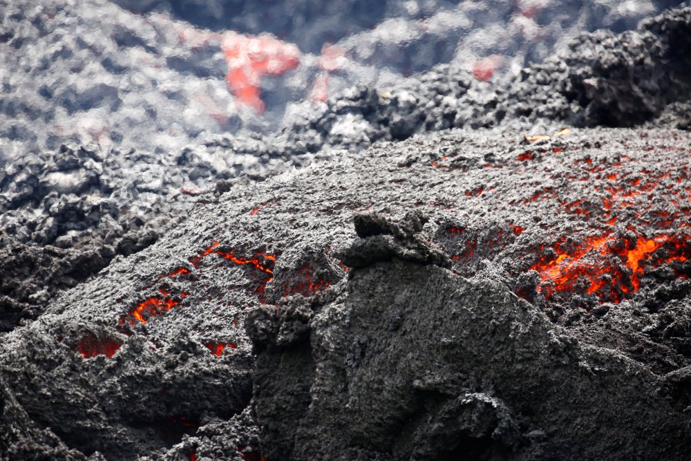 Вулканический пепел лава кратер