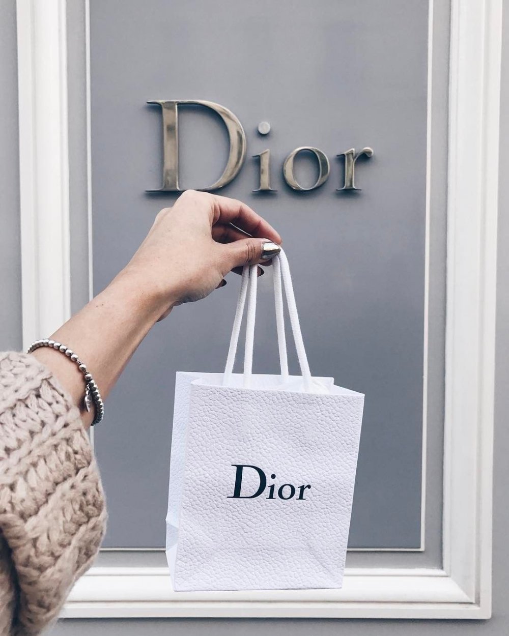 Dior бренд