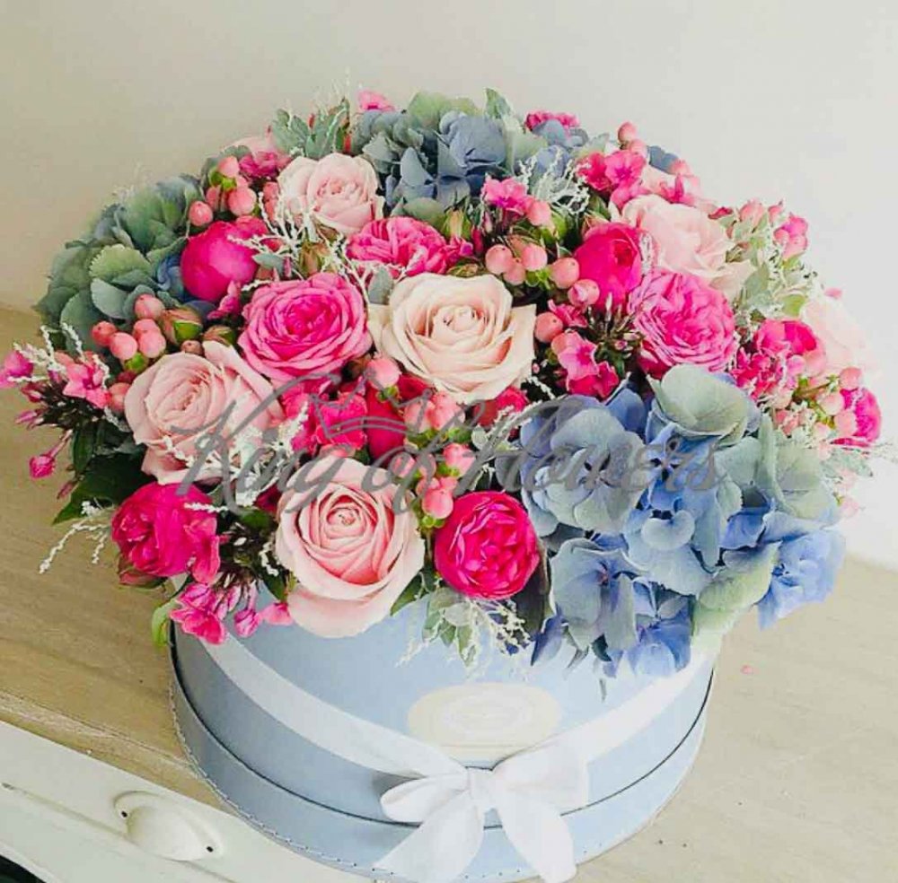 Красивые коробки с цветами