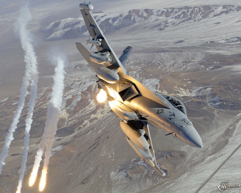 Самолет EA-18 F супер Хорнет