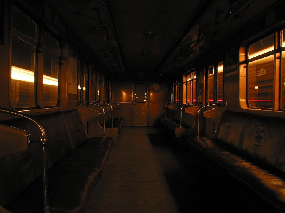 Пустой поезд