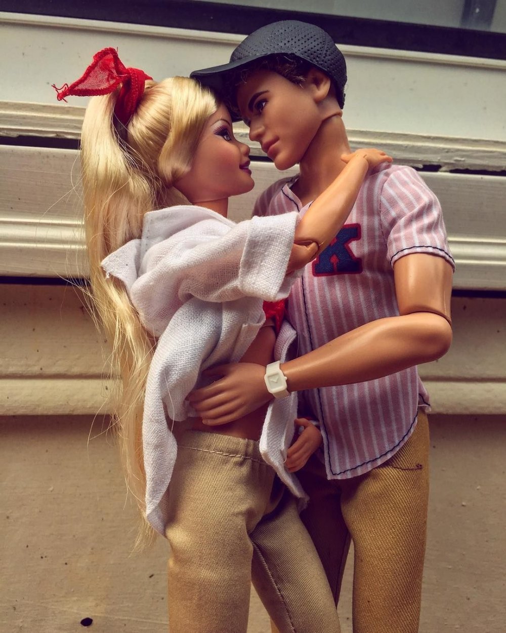 Куклы Барби и Кен про любовь
