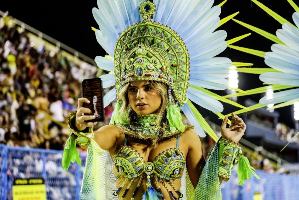 Rio Carnival 2020 +18