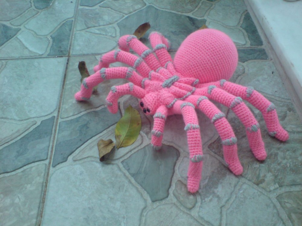 Вязаные игрушки паук