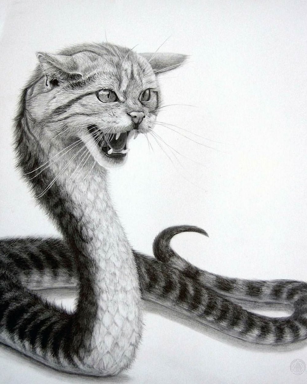 Змея с головой кошки