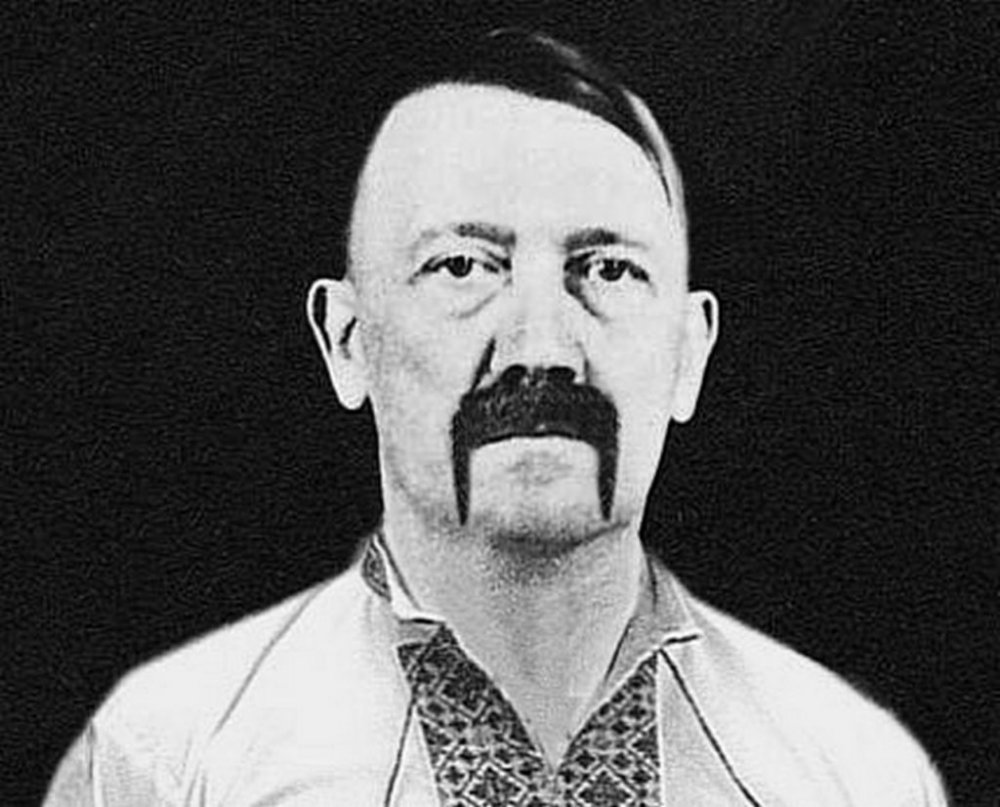 Адольф Гитлер Украина