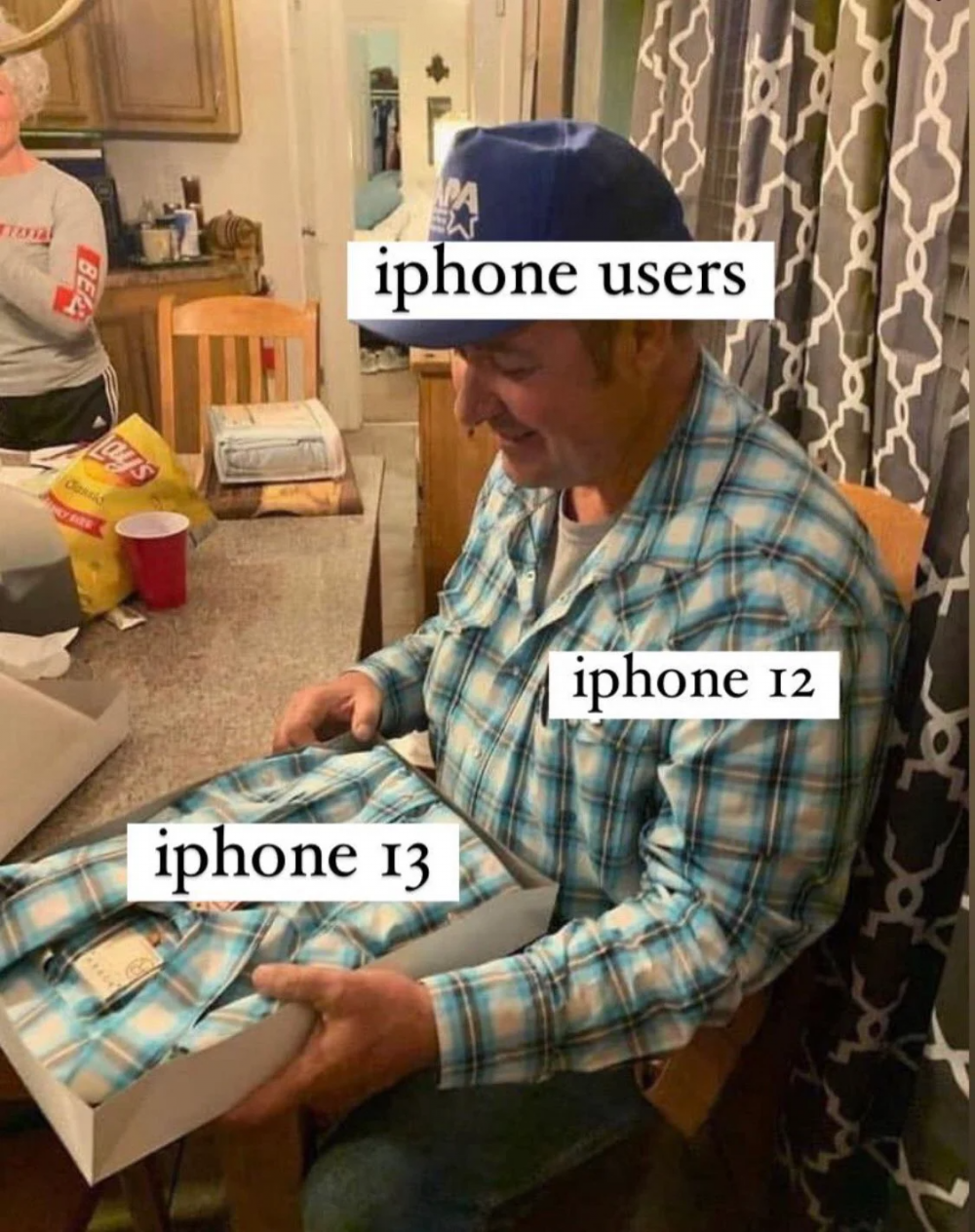 Iphone 13 прикол