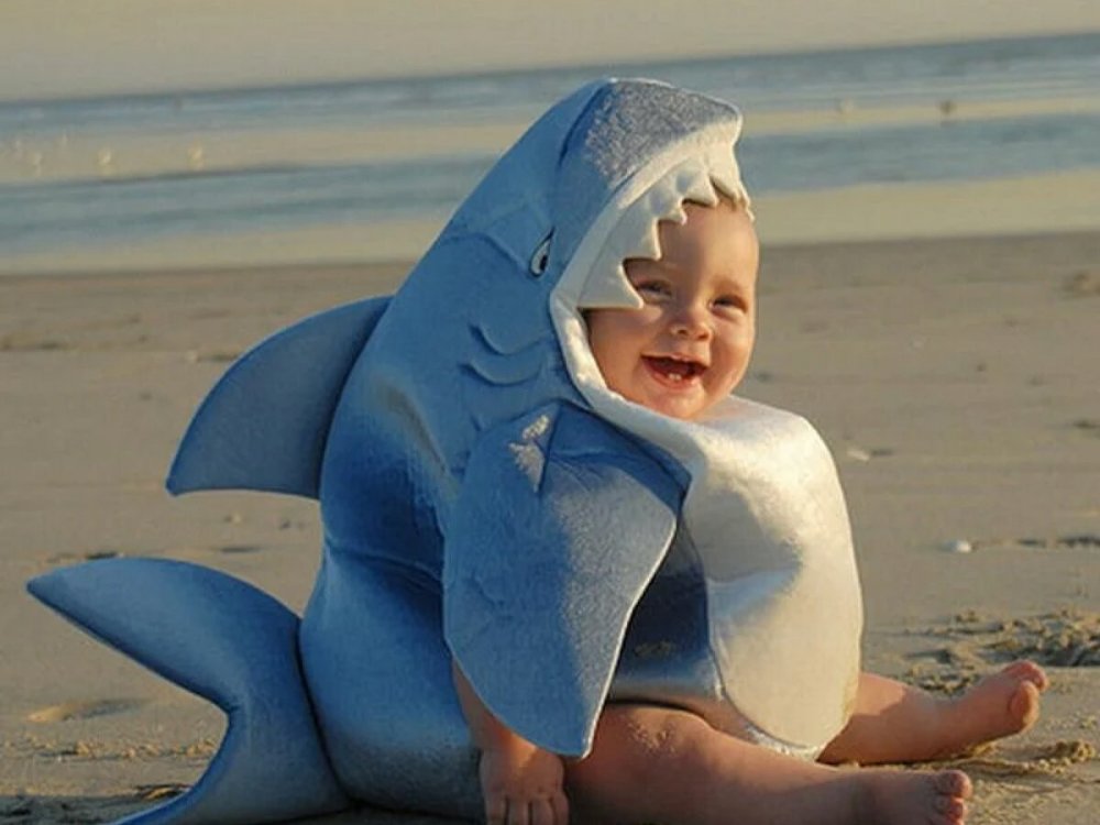 Костюм акулы для малыша