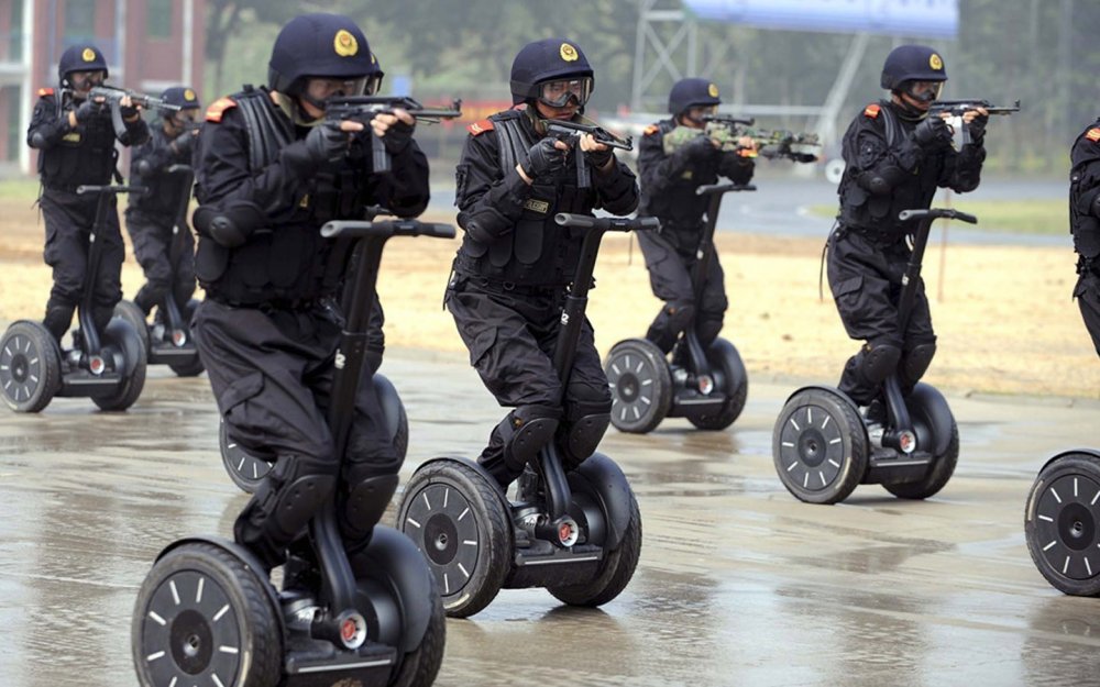 Спецназ китайской полиции