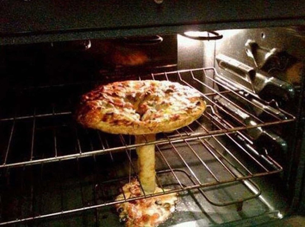 Пицца в духовке прикол