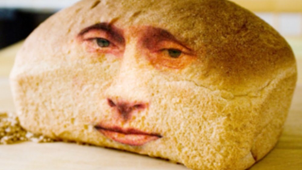 Хлеб с лицом