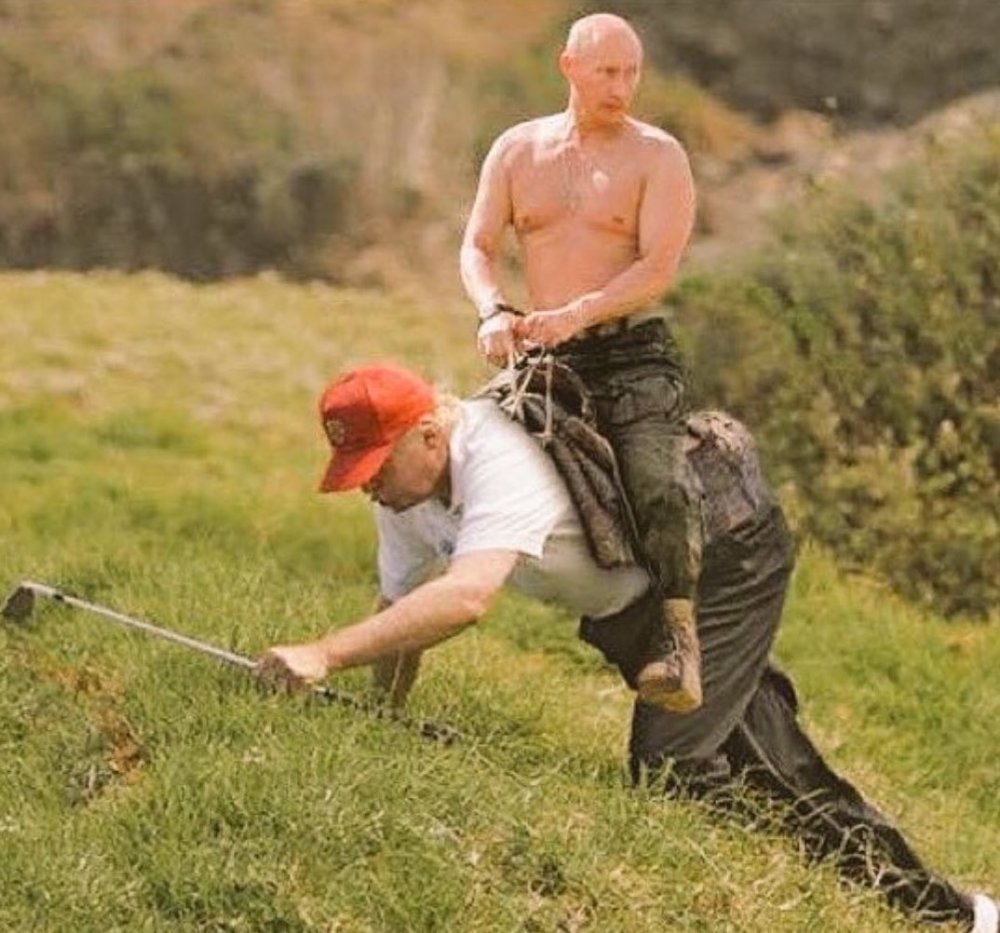 Путин верхом