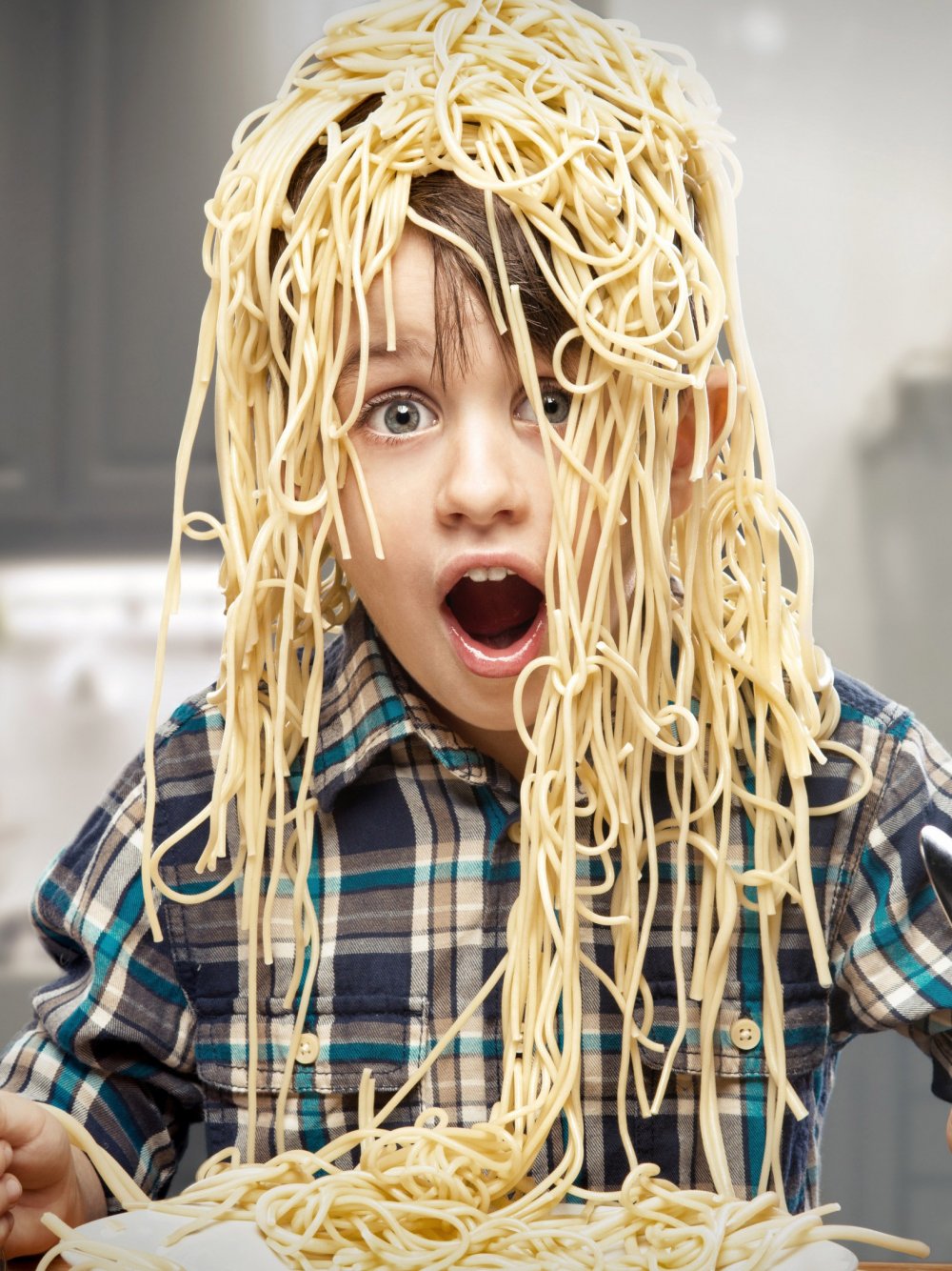 Спагетти на голове