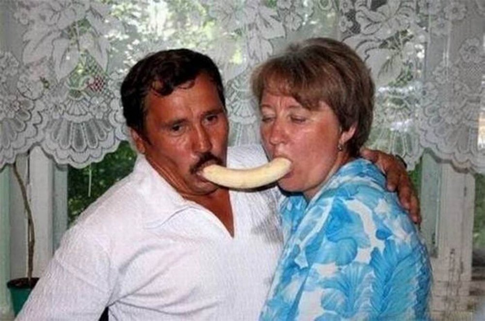 Бабушка с бананом