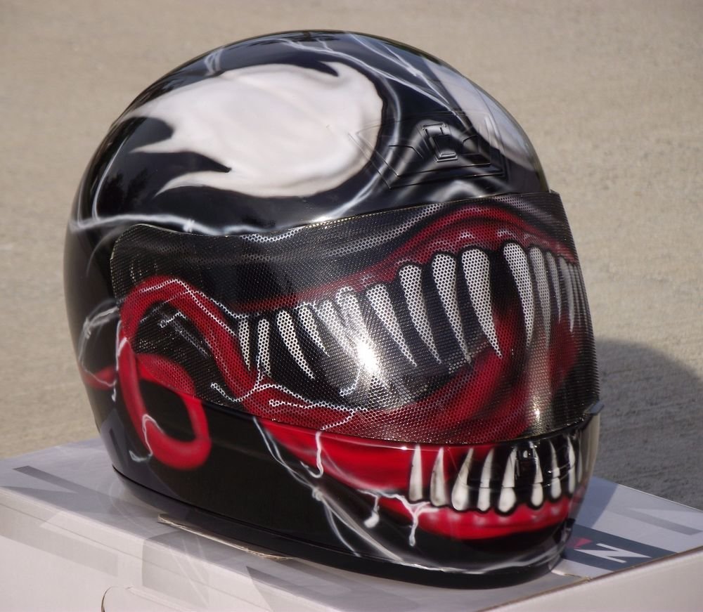 Шлем мотоциклетный Веном