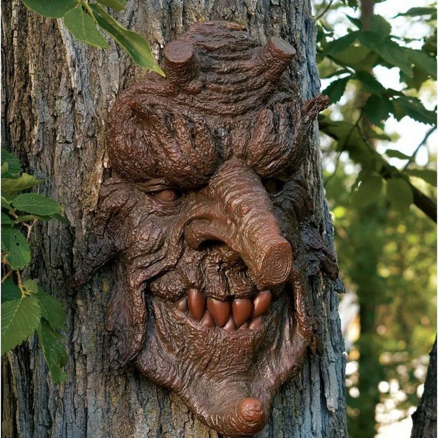 Смешные скульптуры из дерева