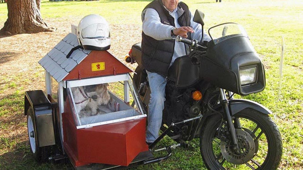 Мотоцикл с двумя люльками