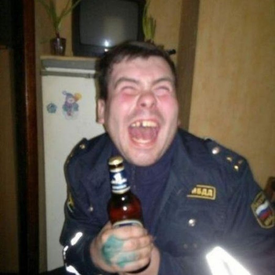 Толстый полицейский