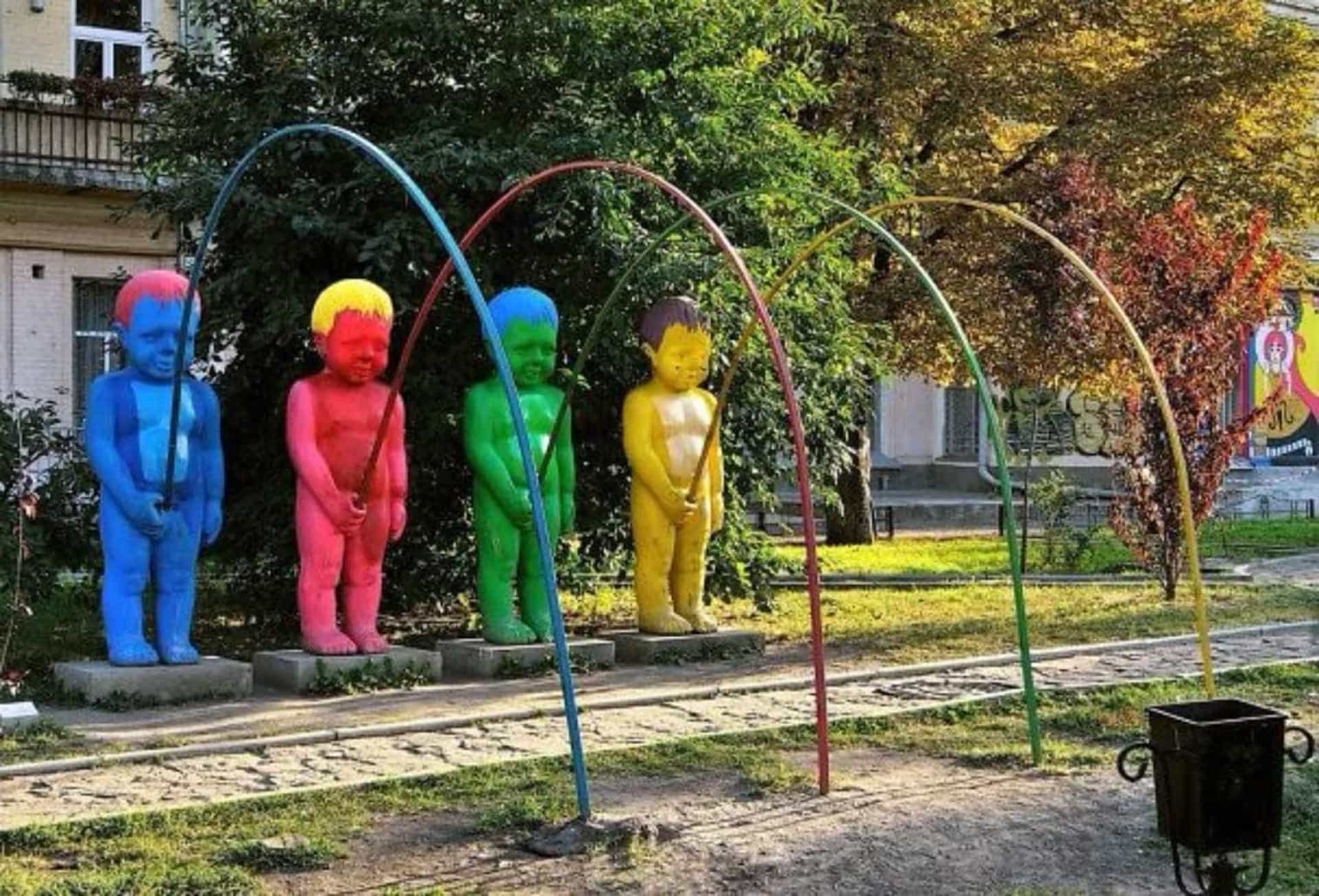 Ужасные сад. Странные детские площадки. Смешные детские площадки. Страшные детские площадки. Необычные детские площадки.