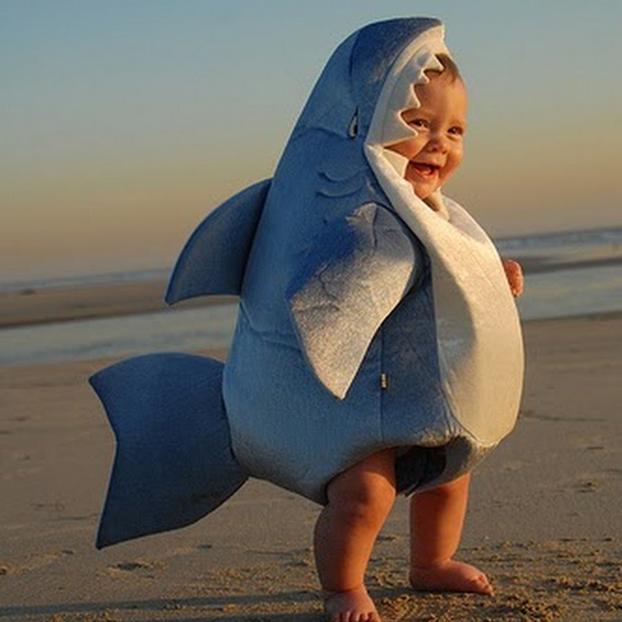 Костюм акулы для малыша