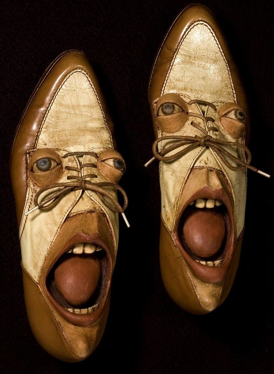 Необычные ботинки