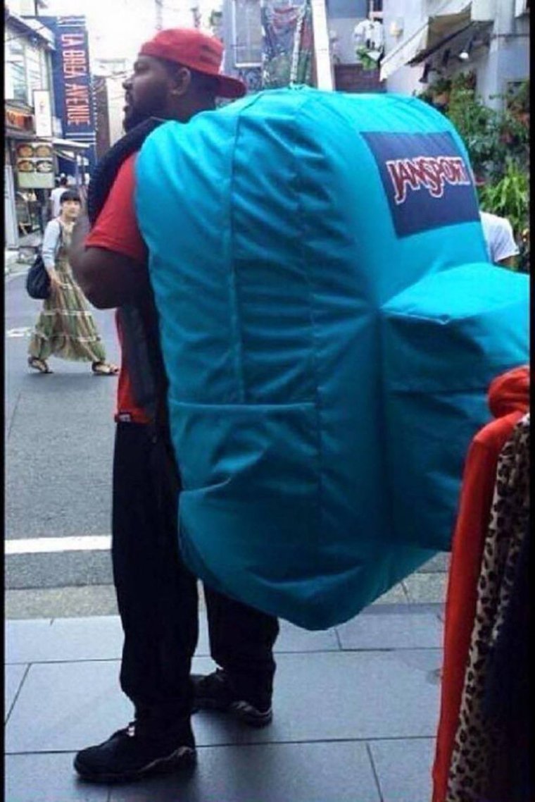 Самый огромный рюкзак