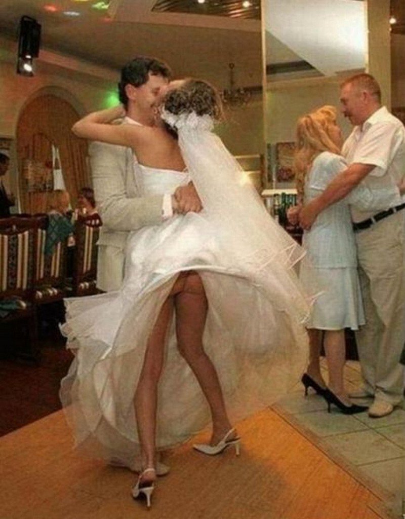 Пьяная невеста на свадьбе