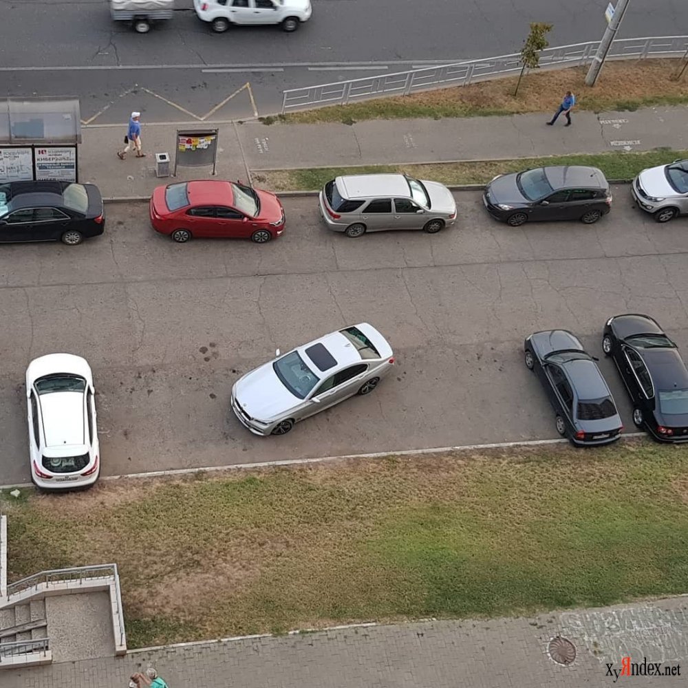 Неправильная парковка машины