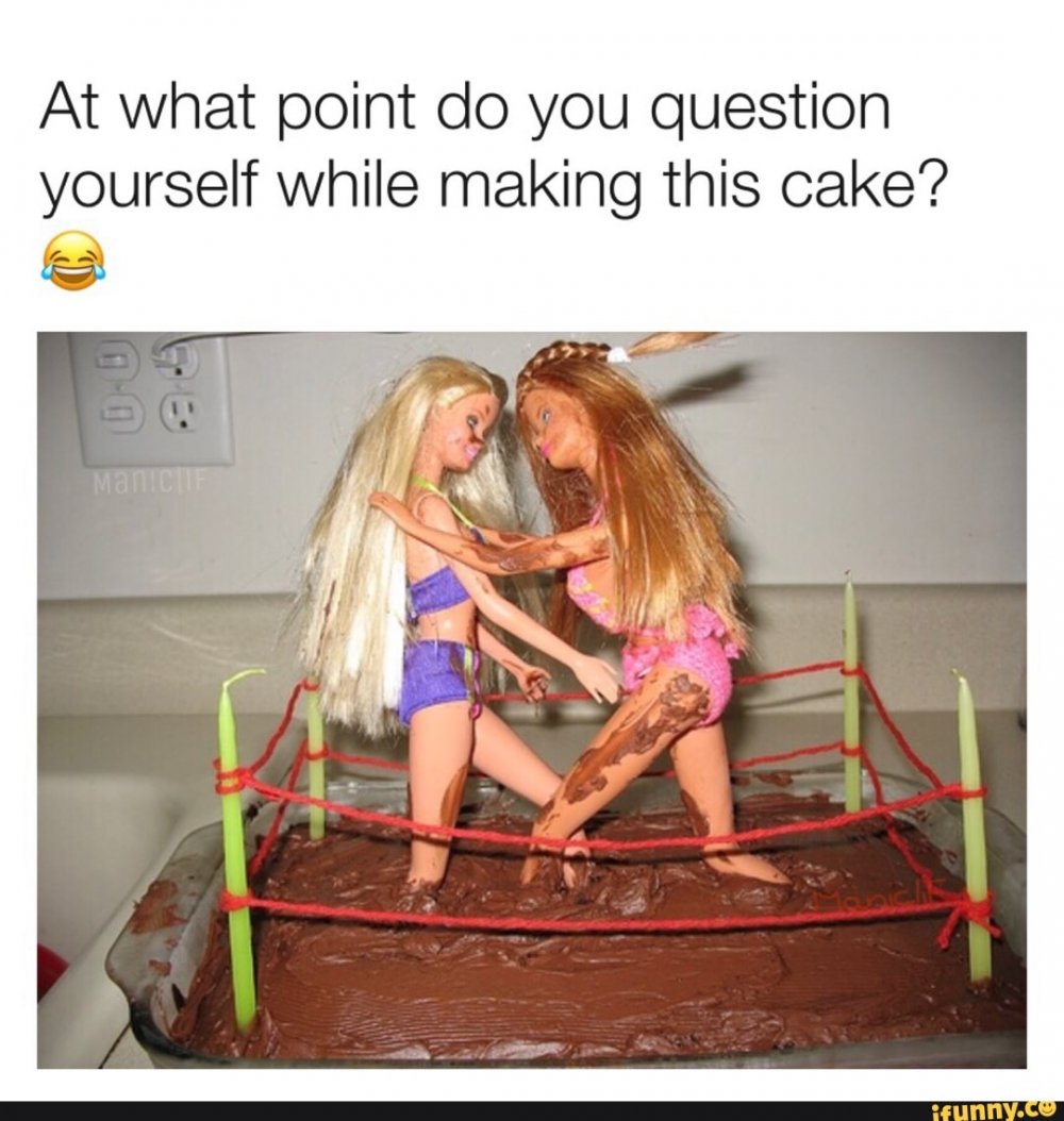Кукла Барби смешная на торт