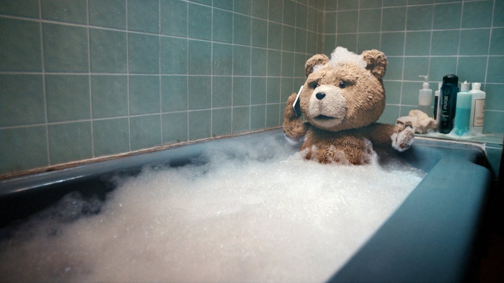 Третий лишний Тед в ванне